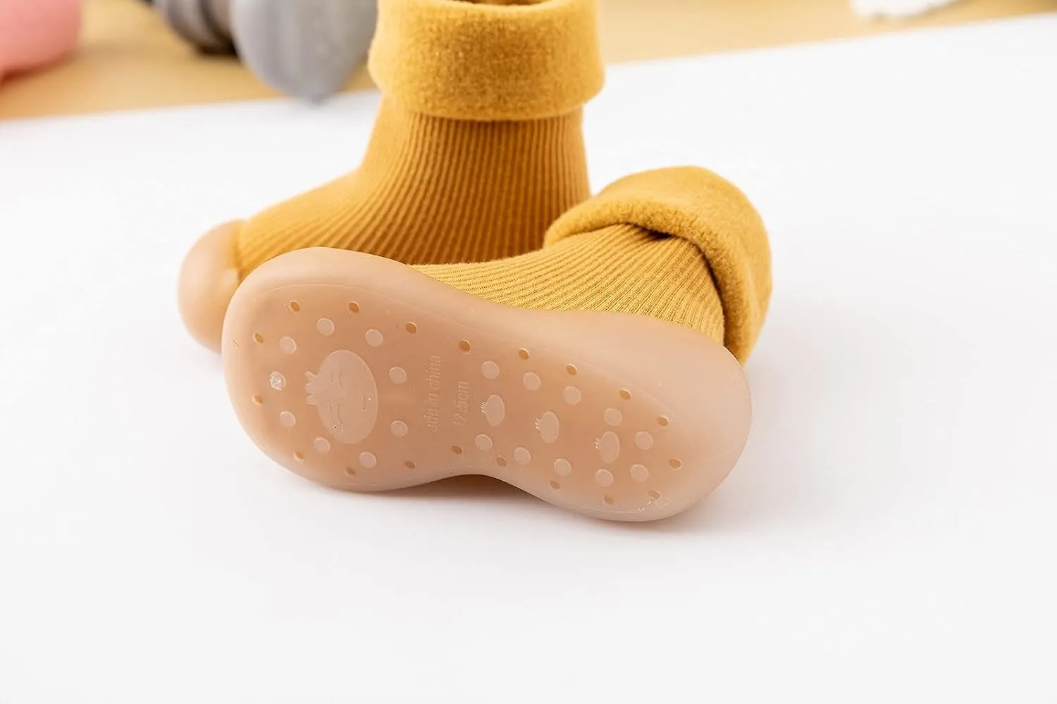 Baby Girl Shoes, 0-4 Years Kids Boys Girls Solid Warm Knit Soft Sole Rubber Sock Shoes Slipper Black Boots