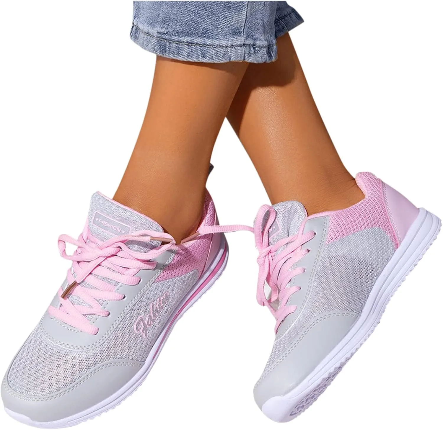 Flat Walking Shoes for Women 2025 Casual Mesh Summer Lace up Breathable Closed Toe Outdoor Running Shoes Comfortable for Workout Running Walking