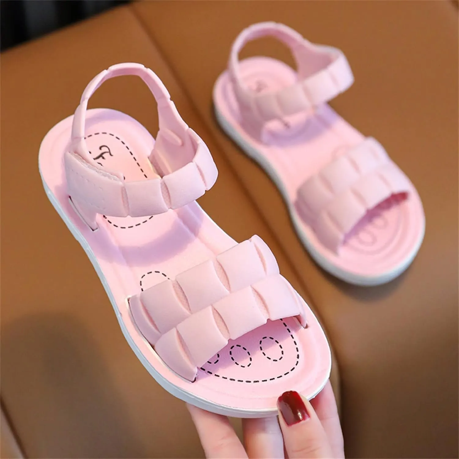 Kids Girls Thick Sole Comfy Soft Beach Sandal 2025 Summer Fashion Comfortable Anti Slip Outdoor Casual Dress Shoes
