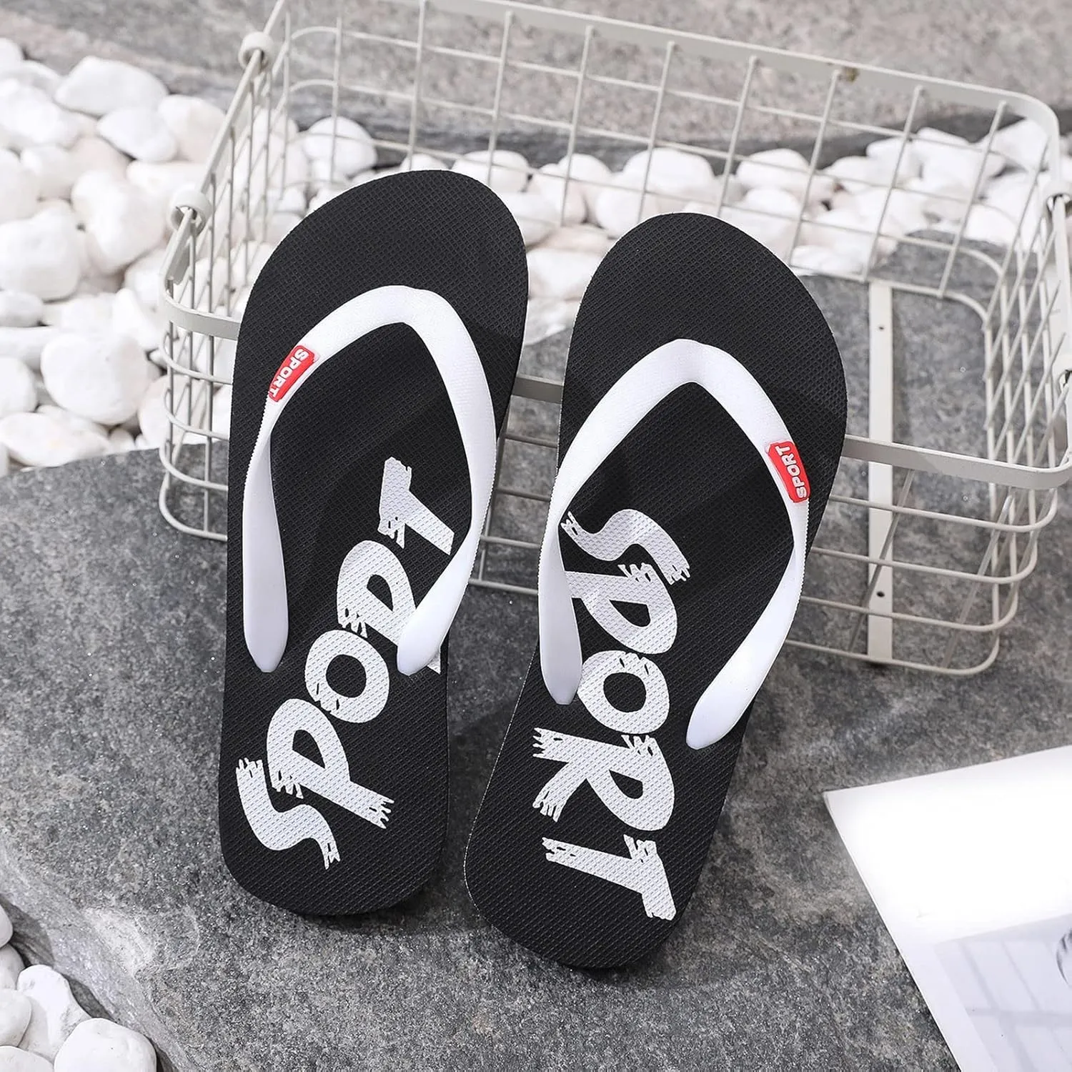 Men Shoes Flat Herringbone Slippers Fashion Casual Beach Casual Sandals Flip Flops Rubber Men