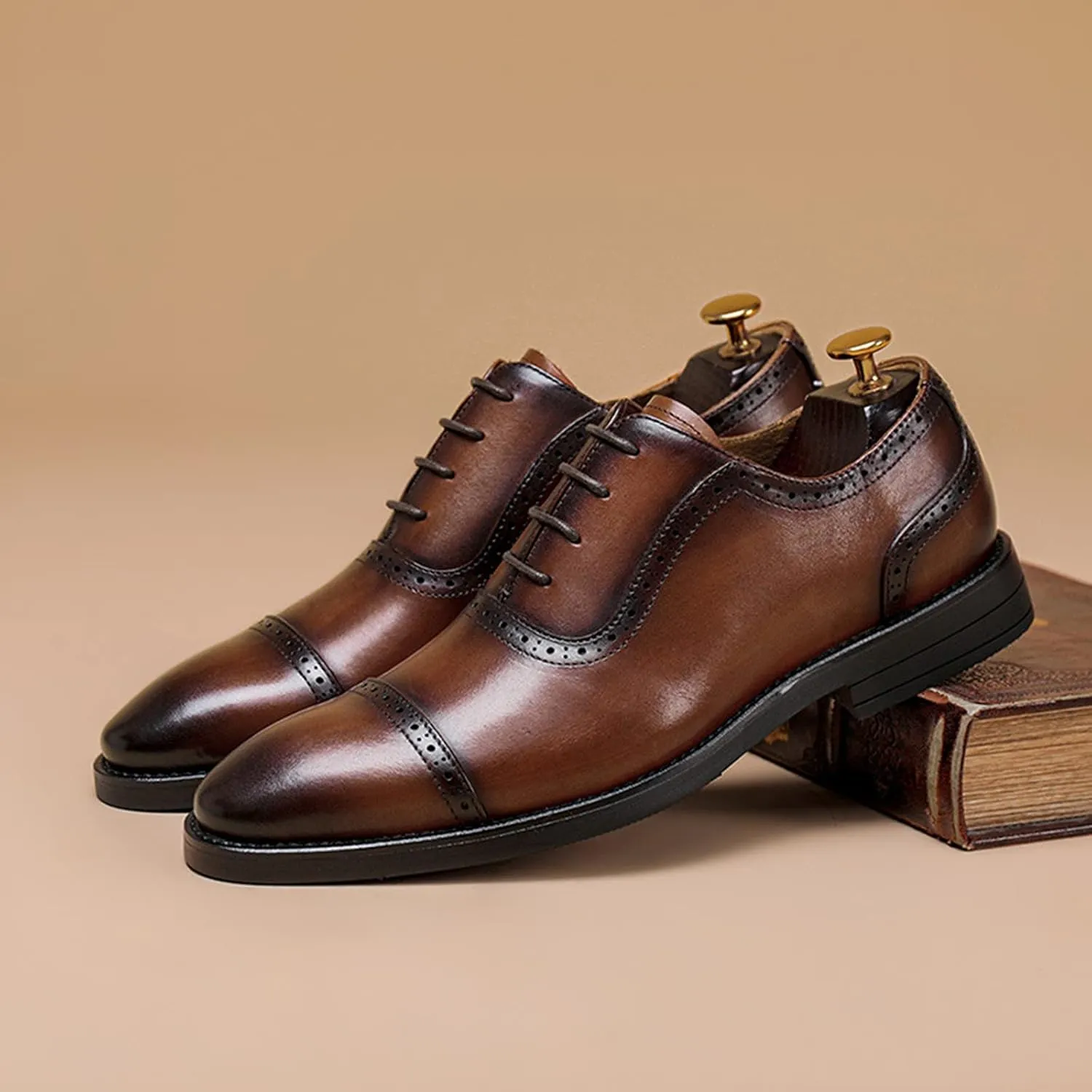 Men's Leather Brown Dress Oxfords Business Wingtip Shoe Classic Wedding Formal Lace Up Leather Shoes for Prom Party Brown- US7.5/UK6.5/EU39