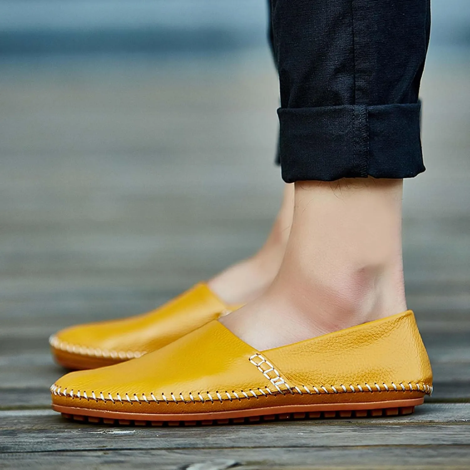 Men's Leather Loafers, Casual Flats, Lightweight Design, Hand-Stitched, Comfortable, Soft, Stylish, Suitable for Daily Travel, Driving, Going Out, Dating and Other Occasions wear All Seasons