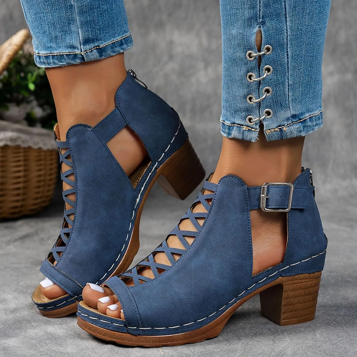 Summer Sandals for Women 2025 Trendy Dressy Fashion Open Toe Heel Sandal Chunky Heels Adjustable Straps Ankle Strap Zipper Back High Heel Sandals