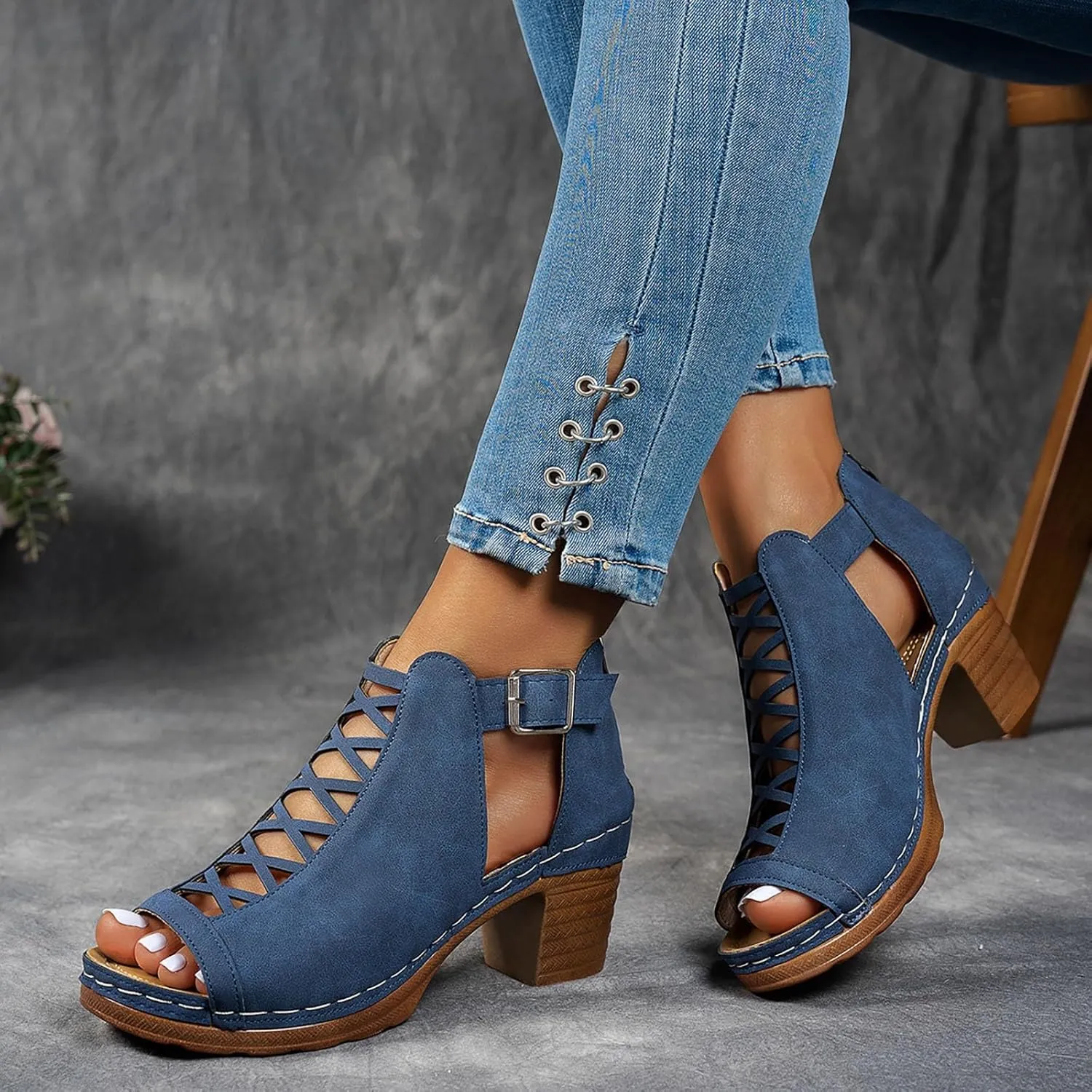 Summer Sandals for Women 2025 Trendy Dressy Fashion Open Toe Heel Sandal Chunky Heels Adjustable Straps Ankle Strap Zipper Back High Heel Sandals