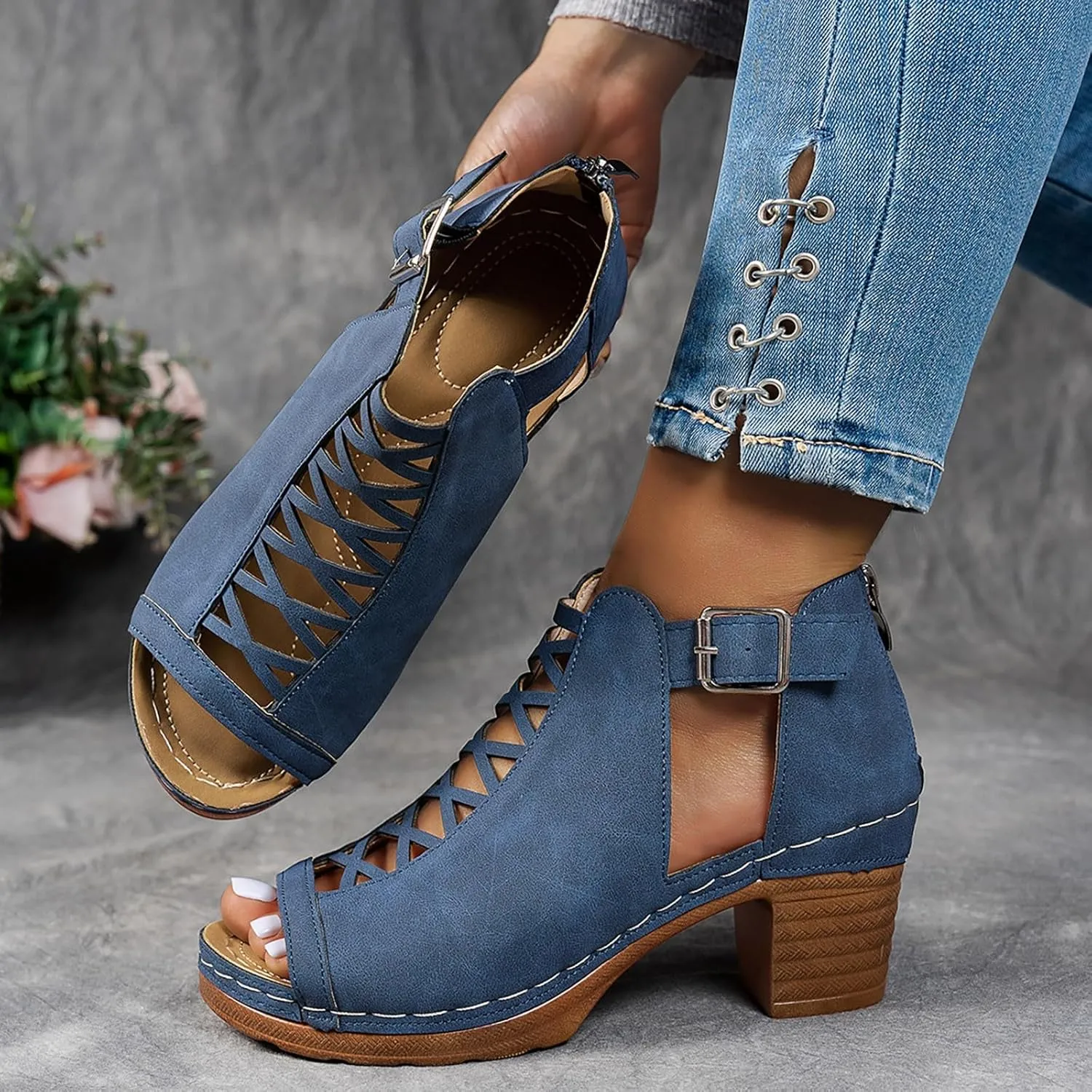 Summer Sandals for Women 2025 Trendy Dressy Fashion Open Toe Heel Sandal Chunky Heels Adjustable Straps Ankle Strap Zipper Back High Heel Sandals