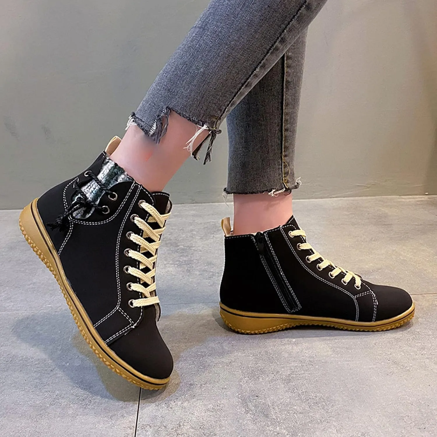 Vintage High Top Sneakers for Women Flat Heeled Ankle Boots Side Zipper Outdoor Lace-up Hiking Cross Country Shoes