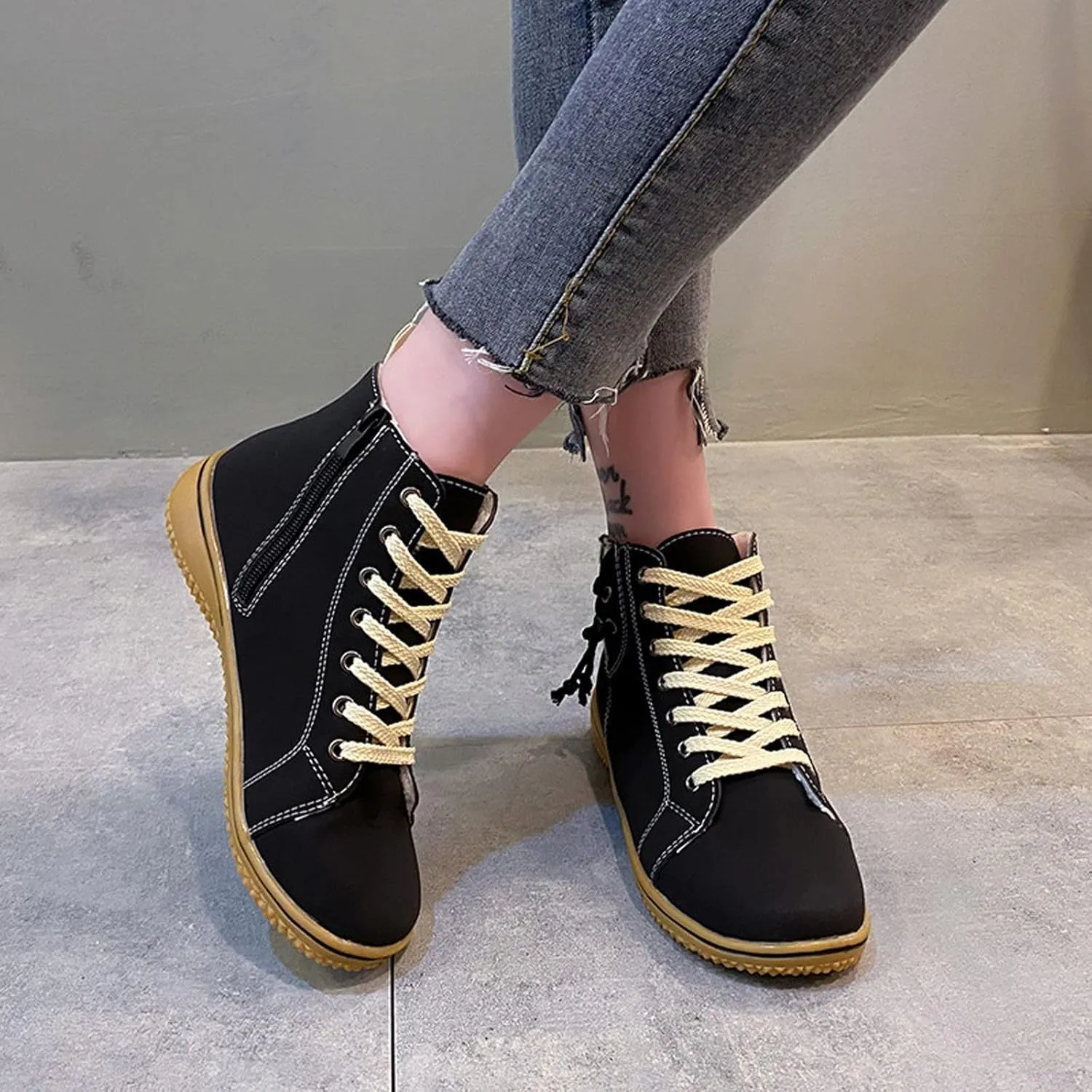 Vintage High Top Sneakers for Women Flat Heeled Ankle Boots Side Zipper Outdoor Lace-up Hiking Cross Country Shoes