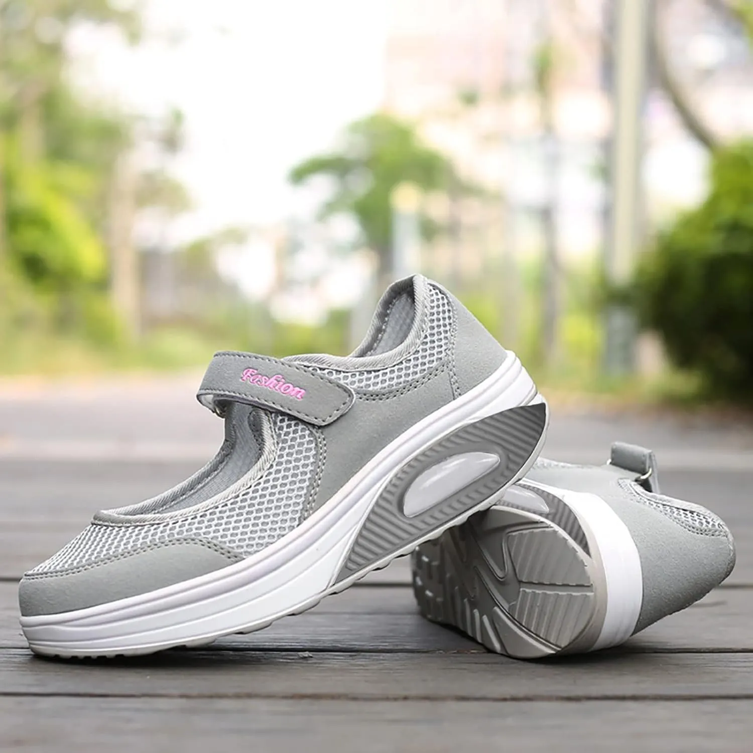 Women Sneakers Fashion Casual Canvas Fashion Casual Shoes Womens Slip On Walking Shoes Lightweight Casual Flats and Loafers for Women Dress Sneakers for Women