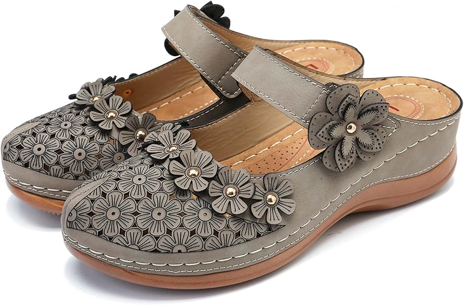 Womens Closed Toe Wedge Sandals Casual Summer Studded Flowers Hollow Hook&Loop Buckle Sandals Summer Cute Comfortable Outdoor Soft Sole Shoes