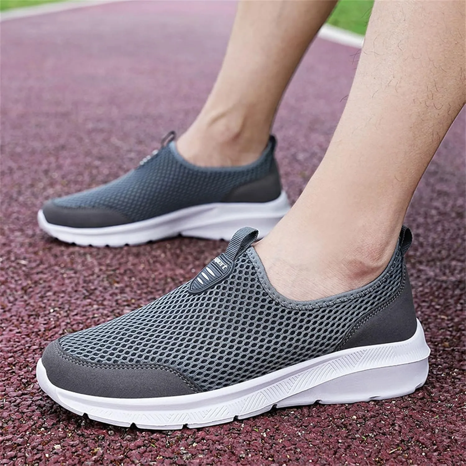 Womens Slip On Walking Shoes Lightweight Breathable Non Slip Mens Casual Shoes Mesh Men Shoes Casual Women's Fashion Sneakers Brown Tennis Shoe Loafers Casual Slip On